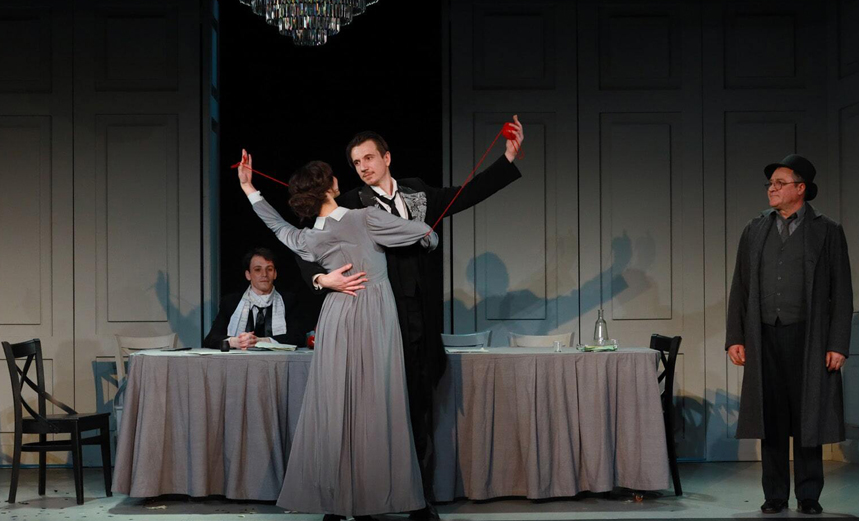 В чужом пиру похмелье