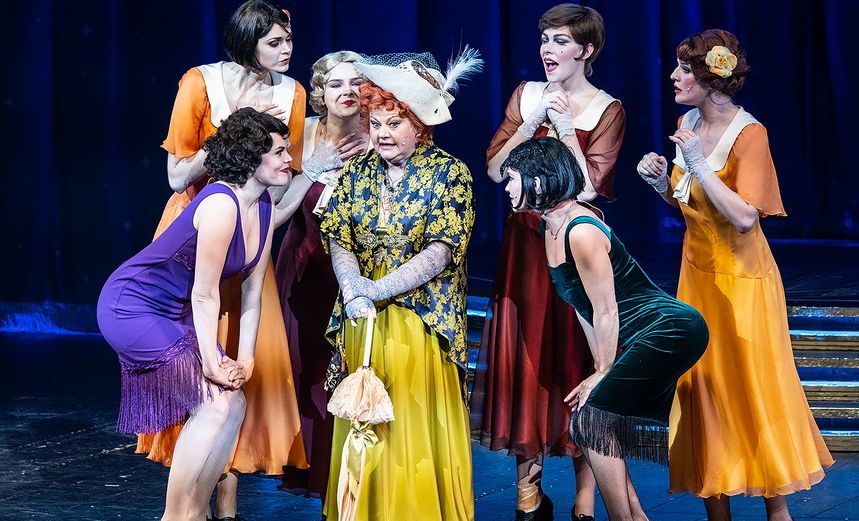 ВСЕГДА ЗОВИТЕ ДОЛЛИ!