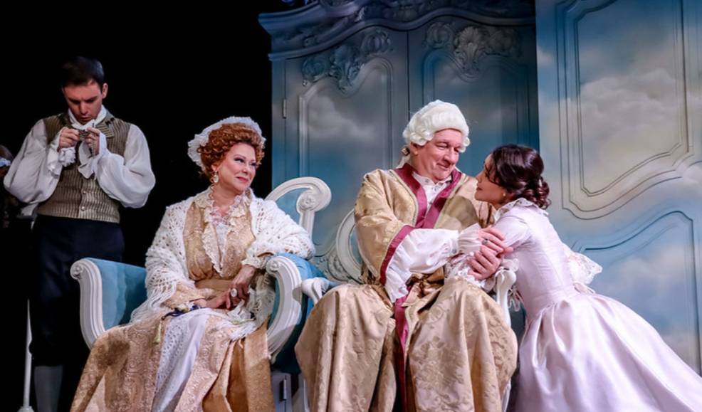 Расстроенная семья