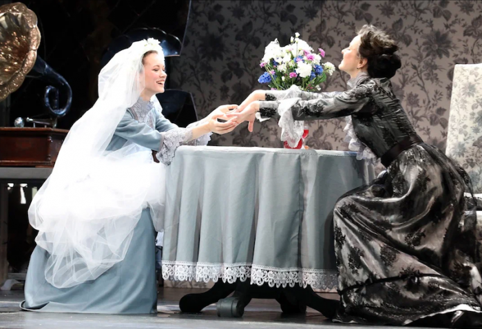 Без вины виноватые