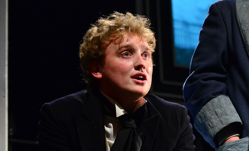 Обыкновенная история