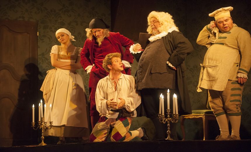 Слуга двух господ