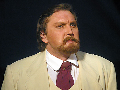 Виталий Петров