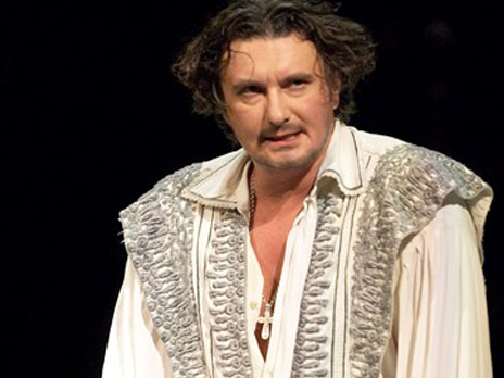 Антон Хомятов