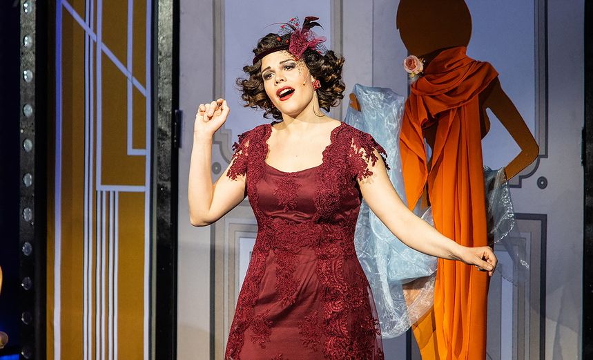 ВСЕГДА ЗОВИТЕ ДОЛЛИ!