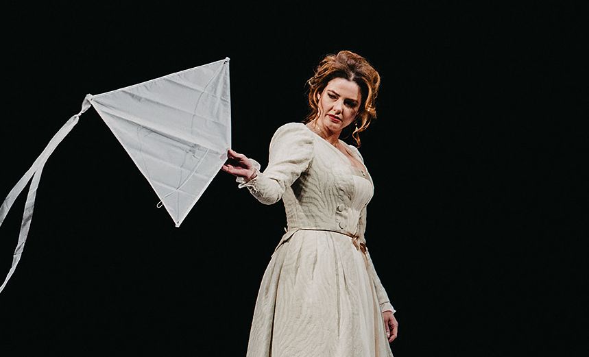 Месяц в деревне