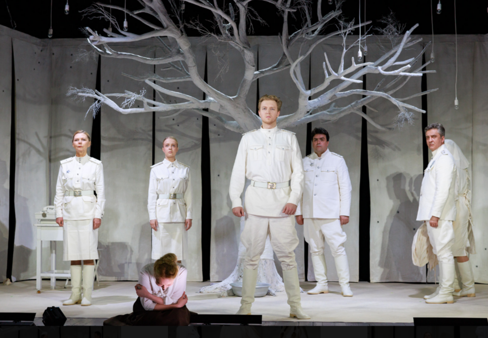 БЕЛАЯ ПАЛАТКА