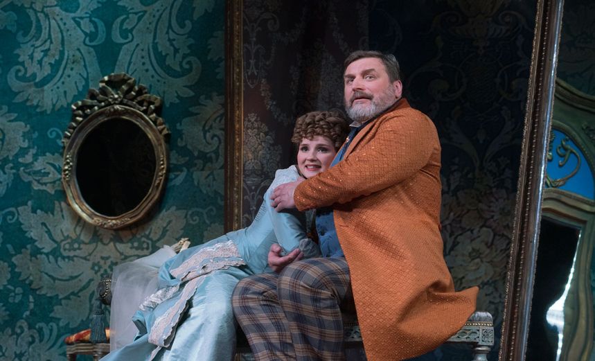 КРАСАВЕЦ МУЖЧИНА