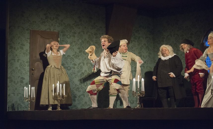 Слуга двух господ